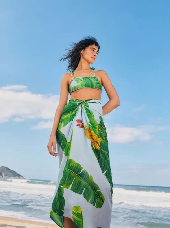 FARM Rio Other - Farm Rio - Fresh Bananas Cover Up - Tropical Leaf Green Sarong - NWT - XL